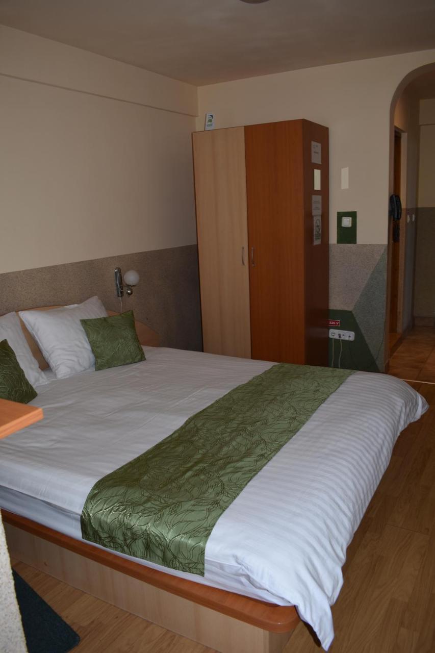 Hotel Zimbru Kolozsvár Kültér fotó